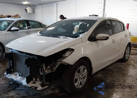 2018 Kia Forte Lx из США, поврежденный, VIN KNAFK5A82J5773978